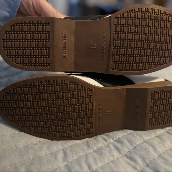 Like new saddle shoes - Picture 6 of 7